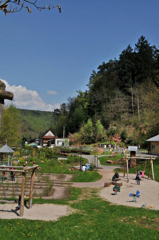 Pensjonat Landgasthof Am Teufelstisch Hinterweidenthal